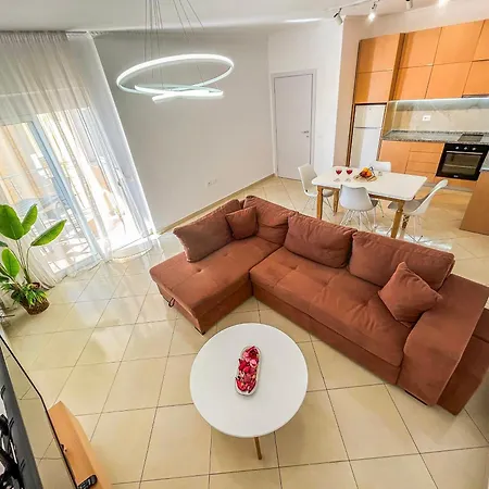 Pavaresia 669 Apartament Durrës